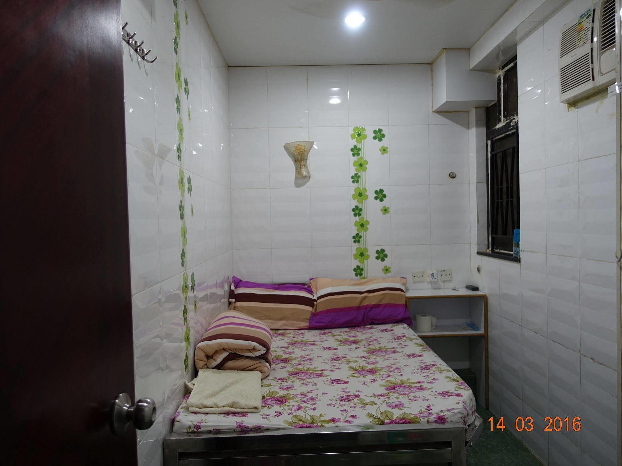 New China Guesthouse Hong Kong Exterior photo